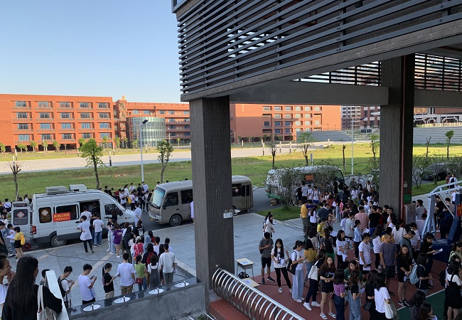 学生团体体检现场4